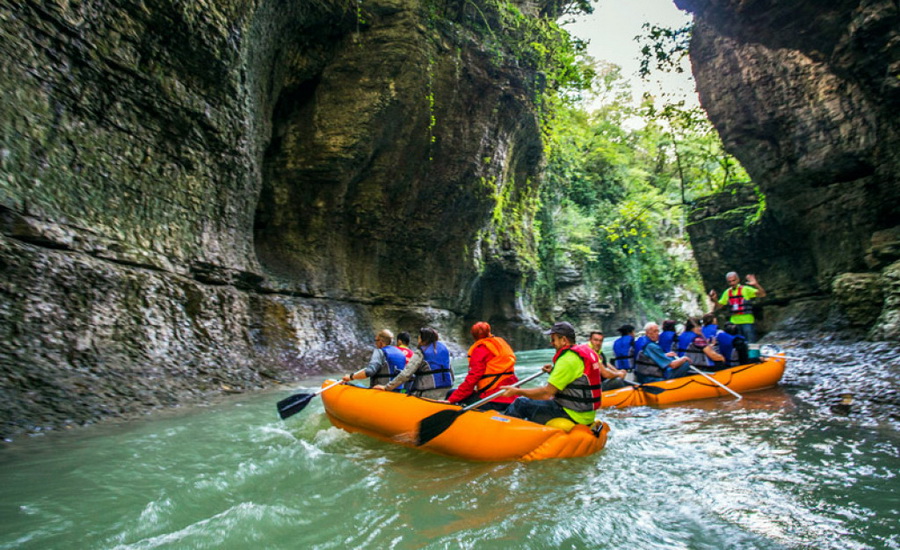 أبرز ألاماكن السياحية في كوتايسي 15 martvli canyon2